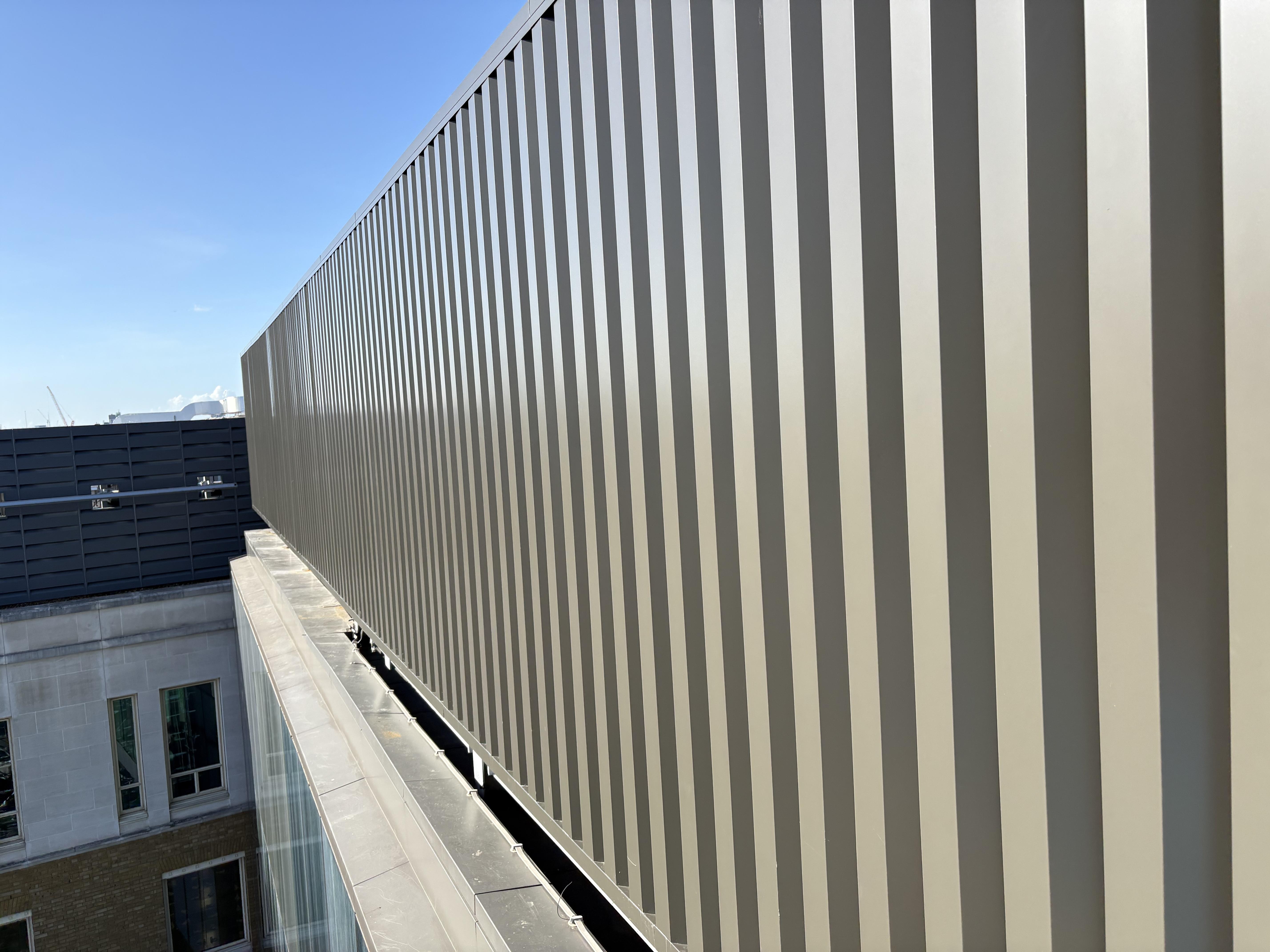 WSD300 - Acoustic Louvred Screen