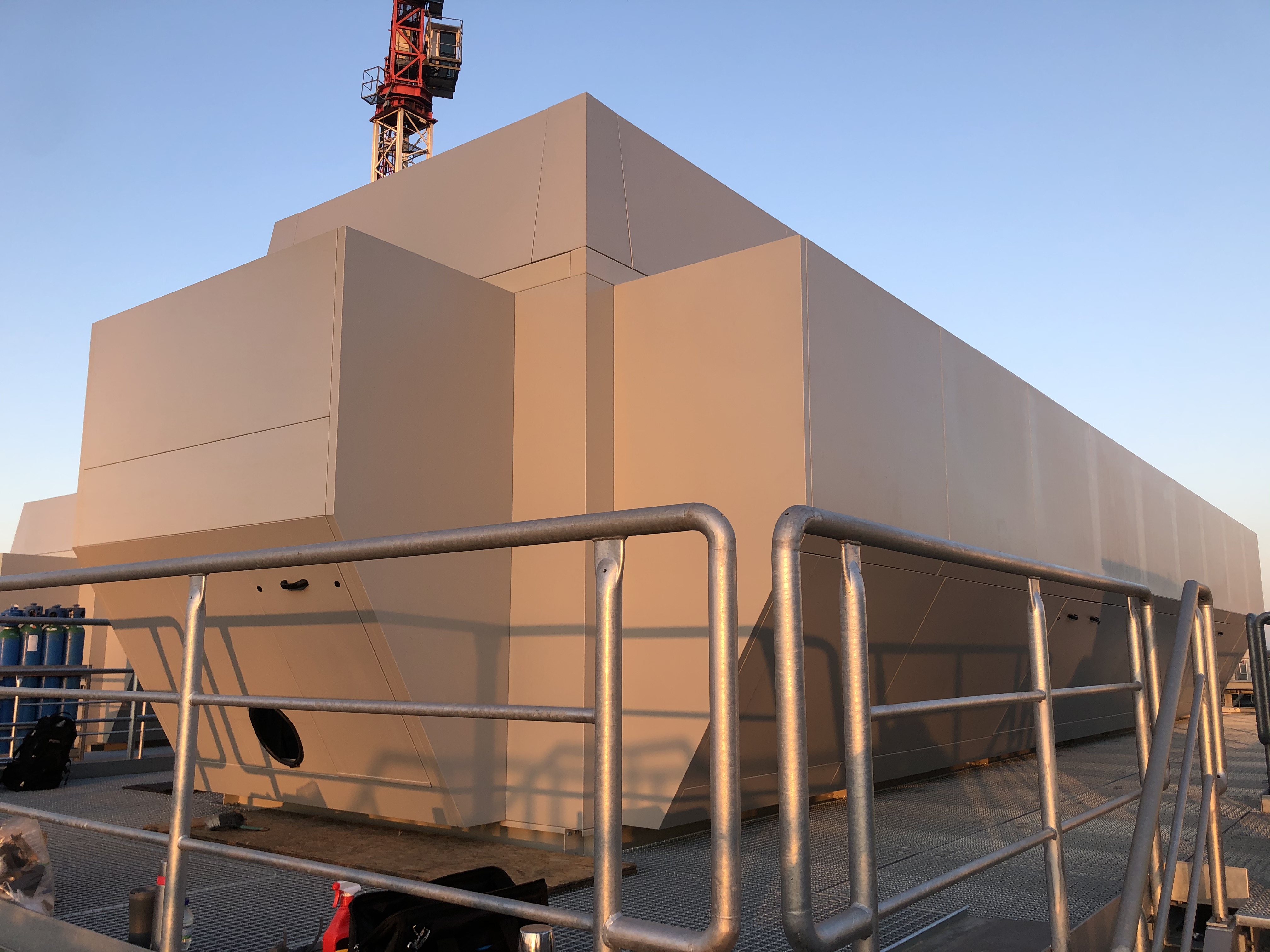 ISOpac18 - Chiller Housing